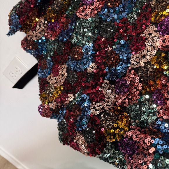 Lulus women's Strapless Sequin Romper Rainbow Velvet Belt Size Small - Picture 5 of 6